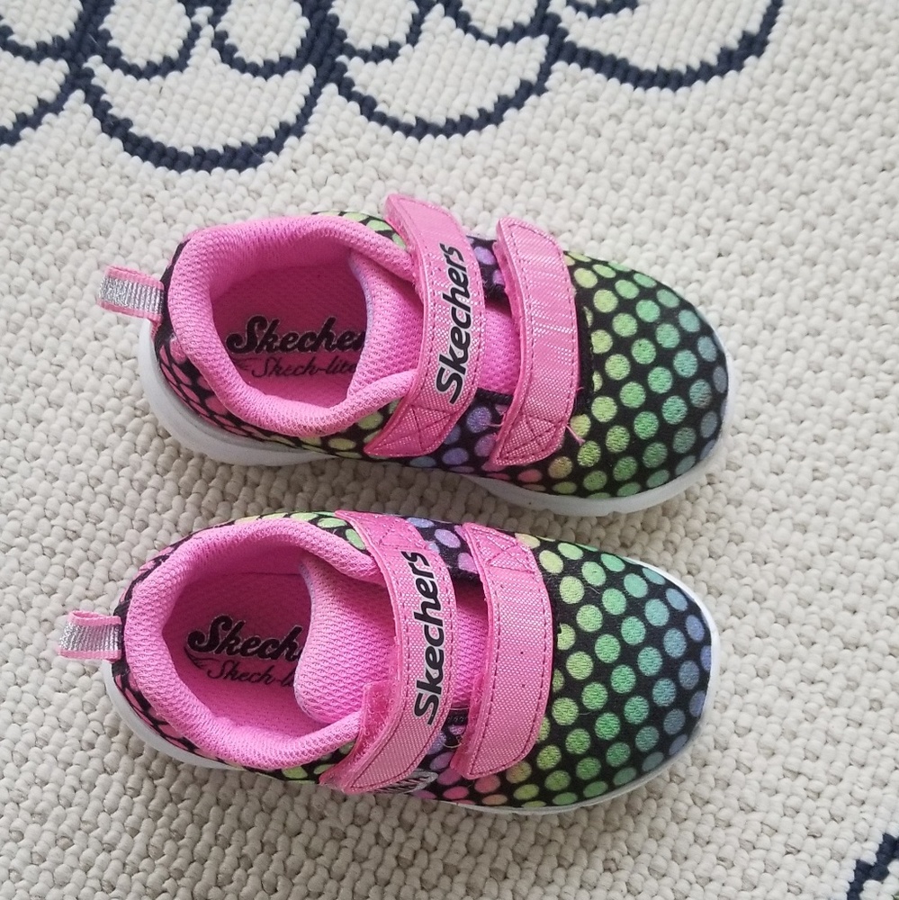 Sketchers Toddler size 6